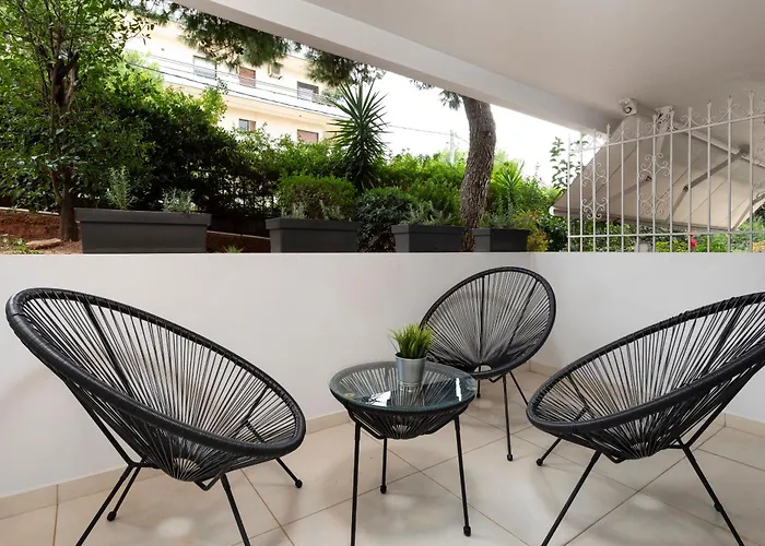 Mystique One Bedroom Apartment By Blupine