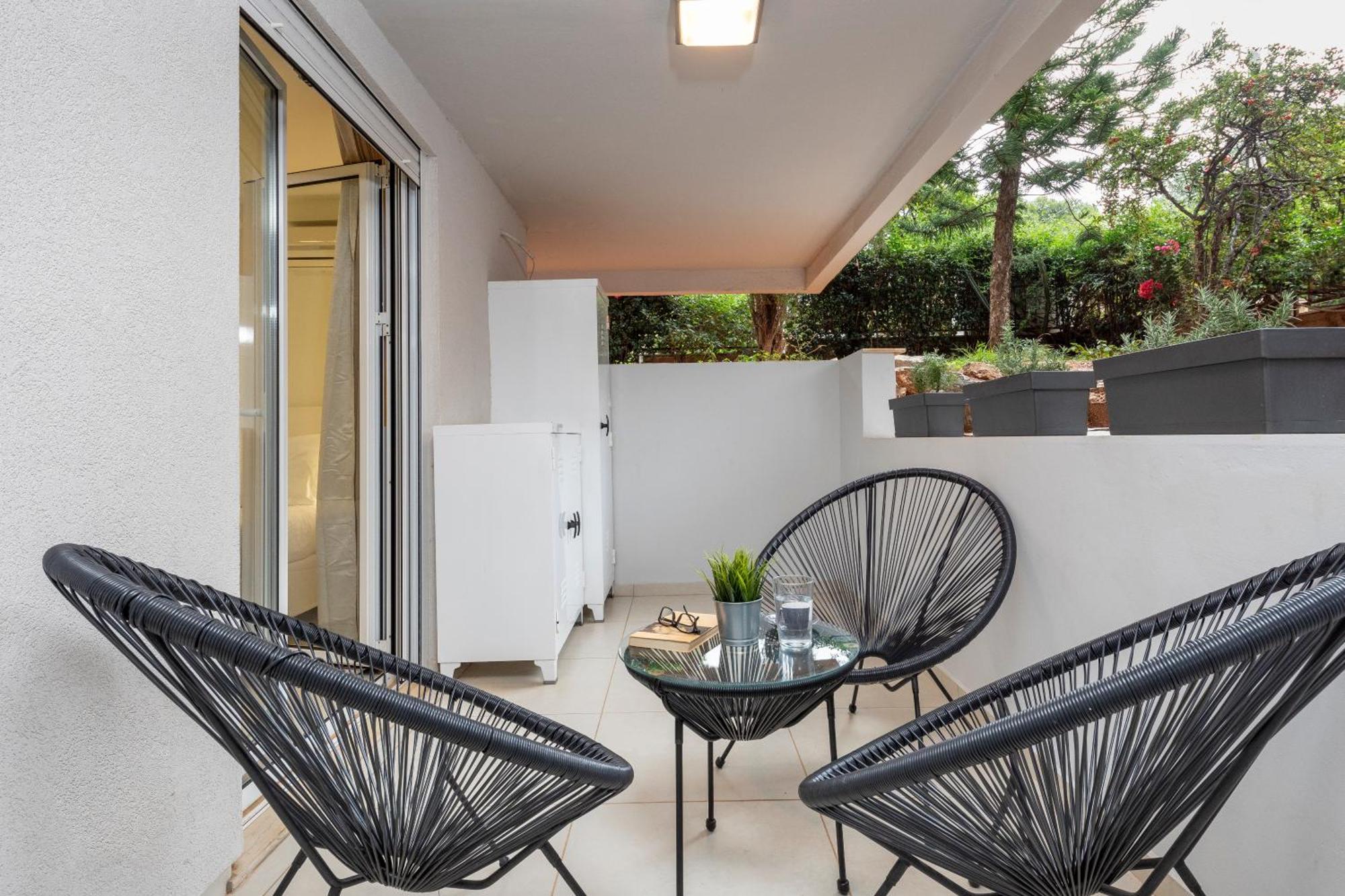 Mystique One Bedroom By Blupine Apartment Athens